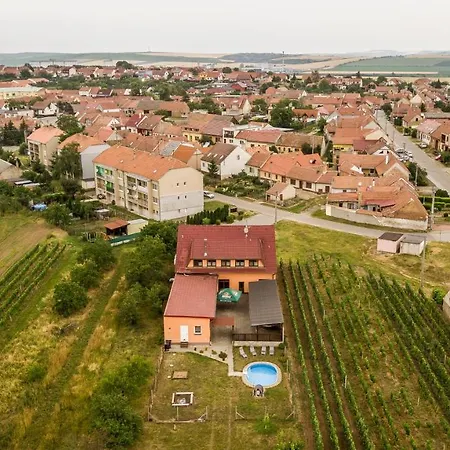 S Restaurací Na Furhaple Penzion 3*