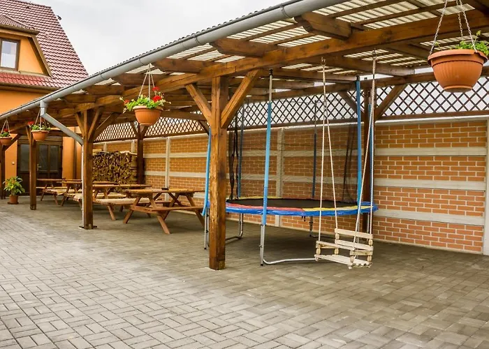 S Restauraci Na Furhaple Šakvice