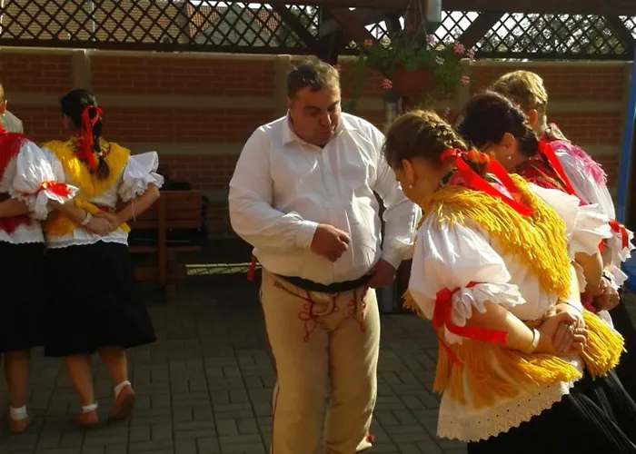S Restauraci Na Furhaple 3* Šakvice